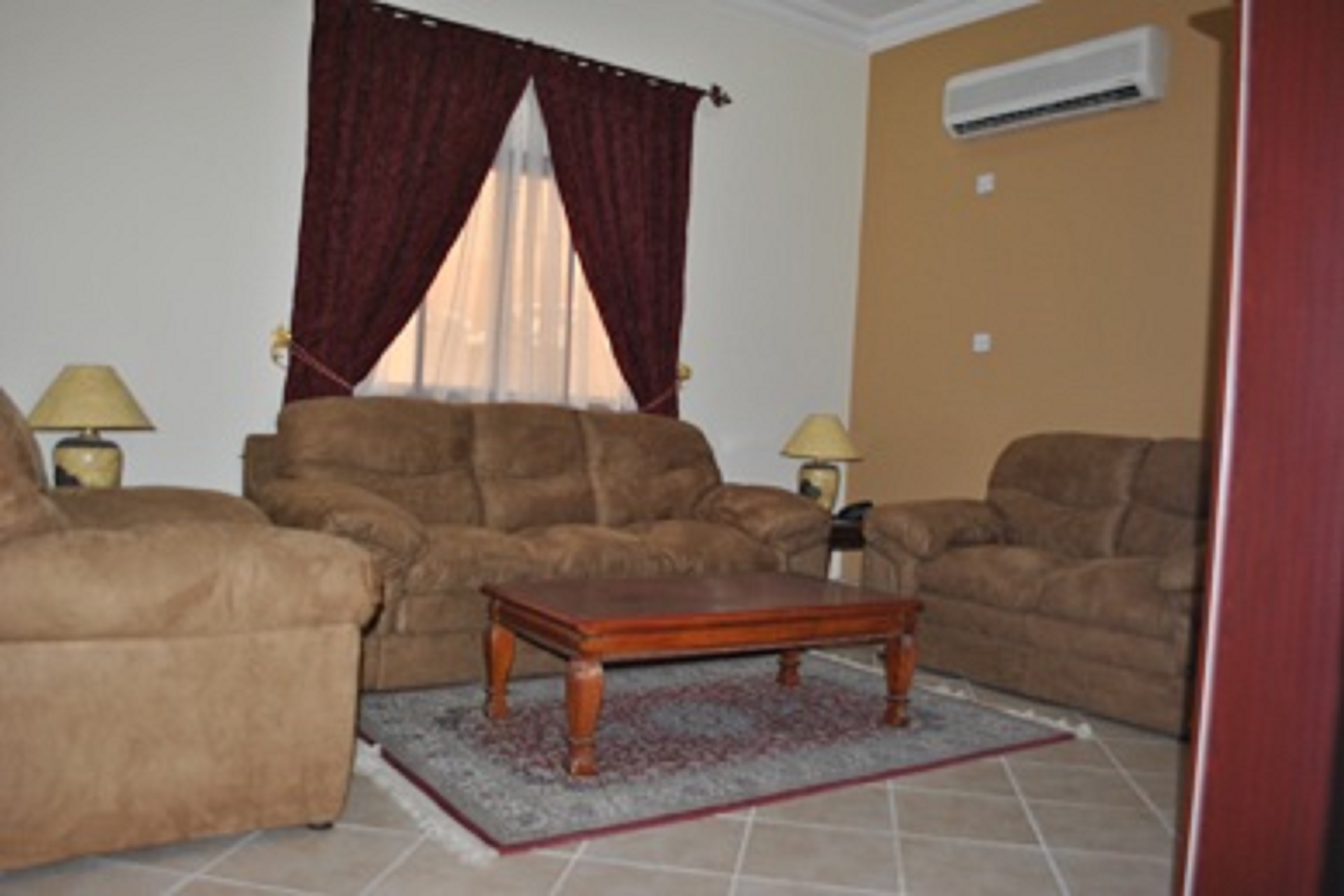 3 bedrooms furnished apartment in Old Airport Z-6